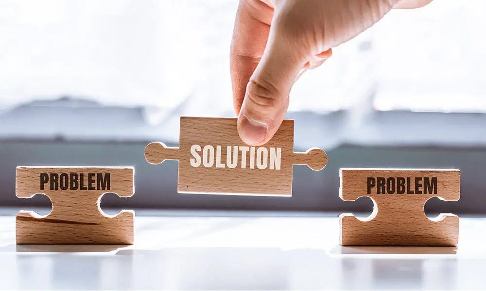 Practical Solutions, imagen with a puzzle with words like: Solution, problems