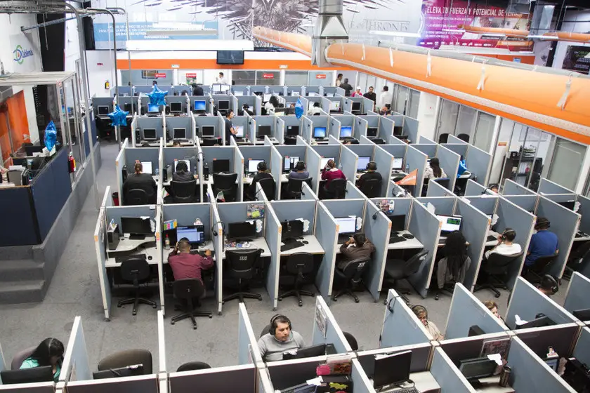 Call Centers in the Philippines vs. Call Centers in Mexico: A Comprehensive Comparison