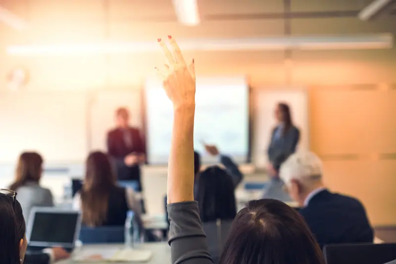 Agent Training for the Modern Call Center 2 Innovative Training Methods for Modern Call Centers