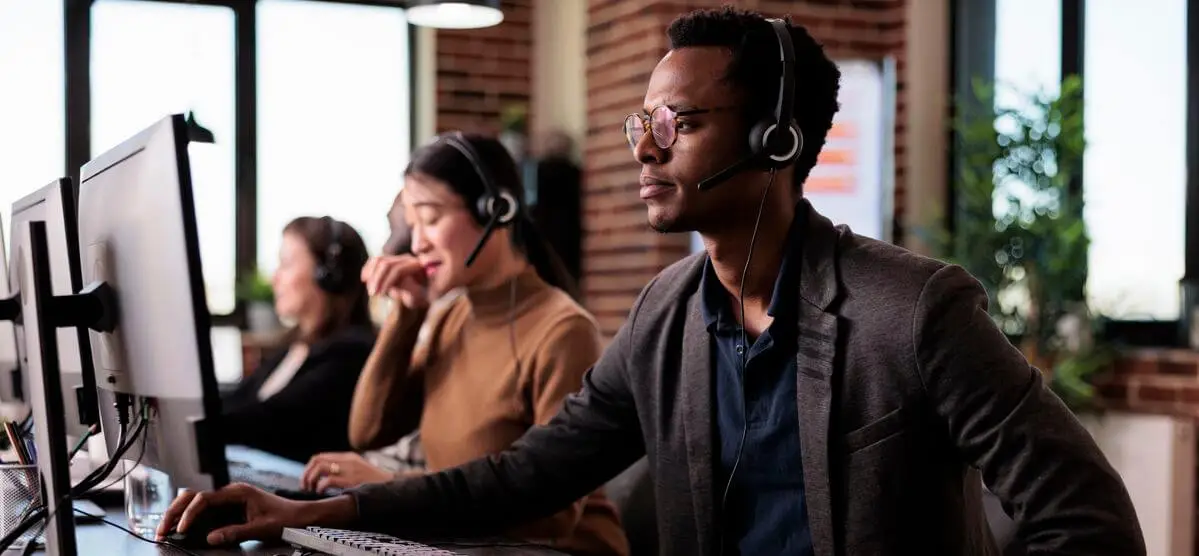 The Evolution of Call Centers: Phone Lines to Digital Hubs 3 Future Trends and Predictions
